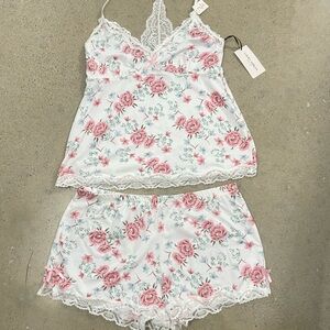 LAURA ASHLEY FLORAL SLEEP SET